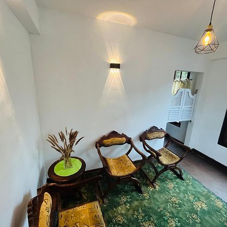 The Urban Hideout Apartment Nuwara Eliya Exterior photo